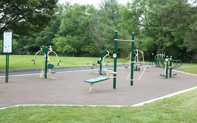 MCG Trainingsplatz im Communit – Kids Outdoor Gym Equipment Bewertung und Preis